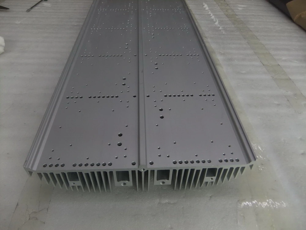 Factory Supply Extrusion Aluminum Machining Street Lamp Heat Sink for High Power LED Light Street Light Cooling Housing