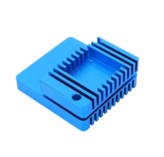 OEM または ODM は冷間鍛造ヒートシンクをカスタマイズします