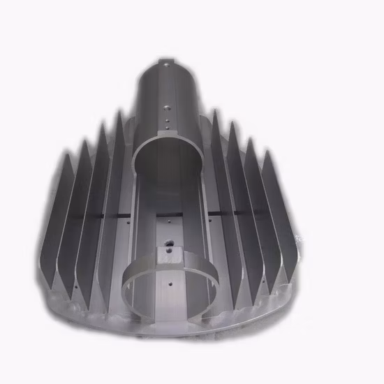 工場供給押出アルミニウム加工街路灯ヒートシンク、ハイパワー LED ライト街路灯冷却ハウジング用